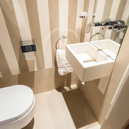 Guillaume Aparthotel