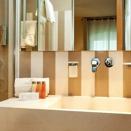 Apart-hotel Guillaume 4*
