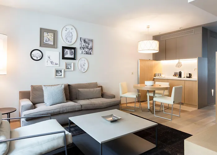 Guillaume Aparthotel